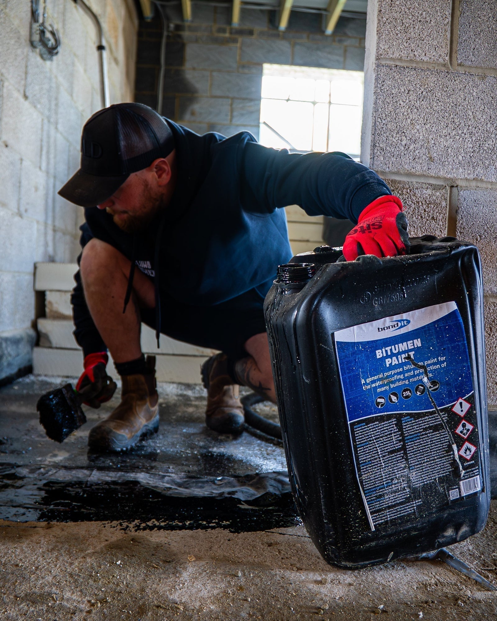 Waterproofing & Insulating a 200m² Concrete Floor Using Bitumen Black Paint