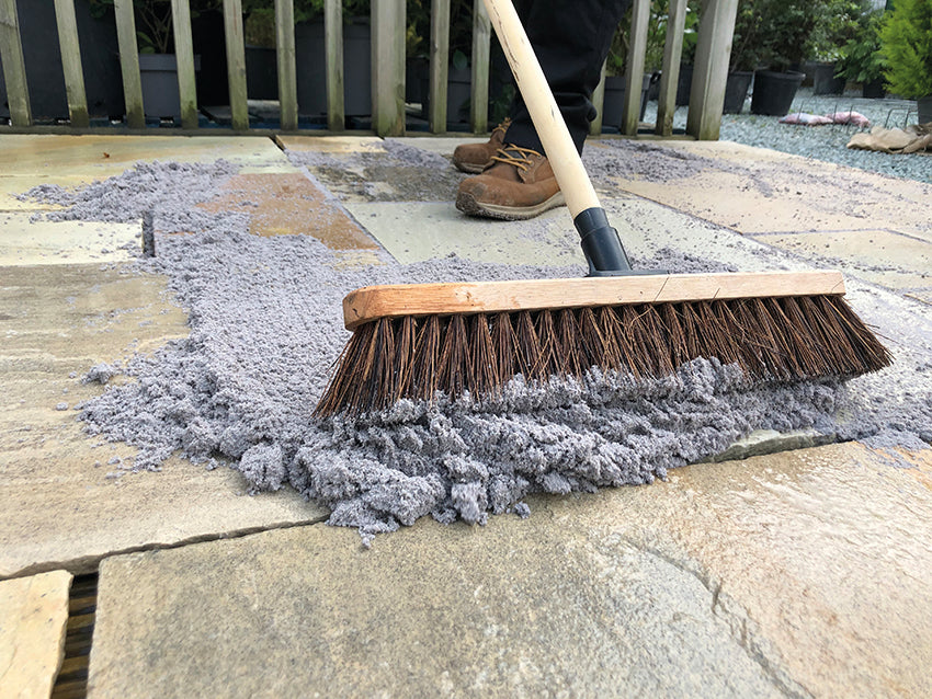 Geo-Fix All Weather Joint-Fill Paving Compound