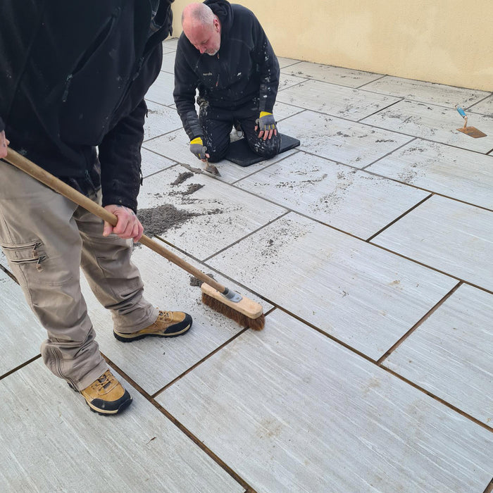 Geo-Fix All Weather Joint-Fill Paving Compound