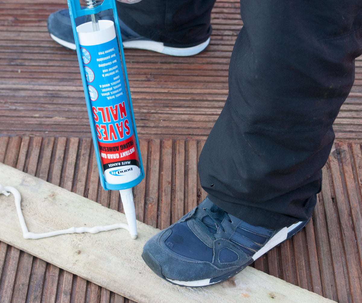 Saves Nails Solvent-Free Gap-Filling Adhesive